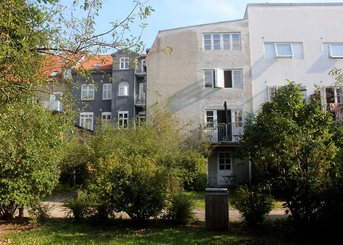 Aday - 2 Center Daire *